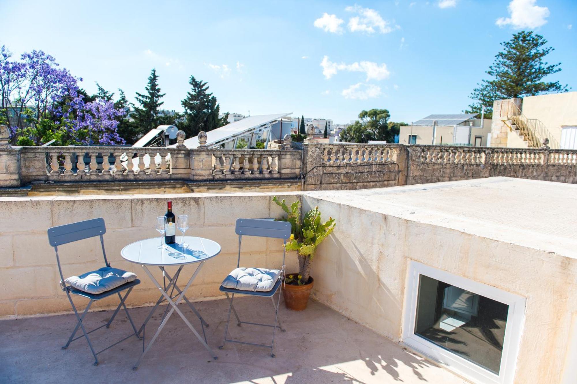 San Anton Suites Attard Buitenkant foto